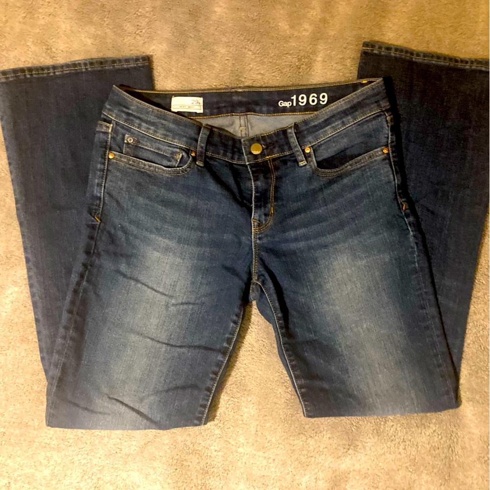🆑 2 for $12 🆑 GAP Bootleg Jeans